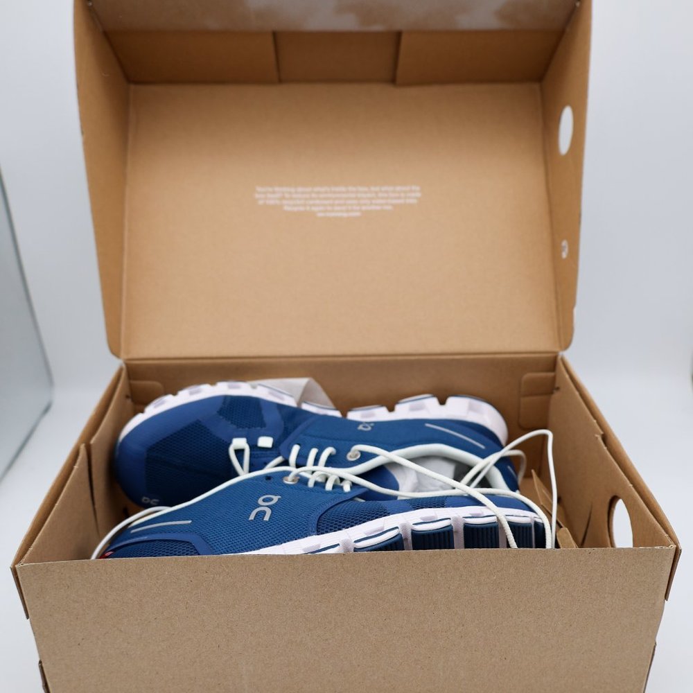 Blue On Clouds  Shoes Womans size 10 NWT!